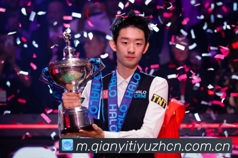张雨霏在世界泳池中不断突破极限书写中国游泳荣耀新篇章解析:最新赛事动态与深度分析 张雨霏在世界泳池中不断突破极限书写中国游泳荣耀新篇章解析:最新赛事动态与深度分析